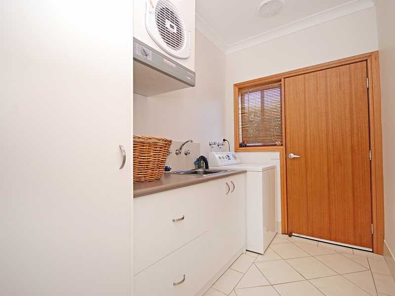 91 Mitchell Road, Lake Albert NSW 2650