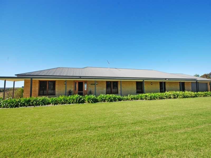 91 Mitchell Road, Lake Albert NSW 2650