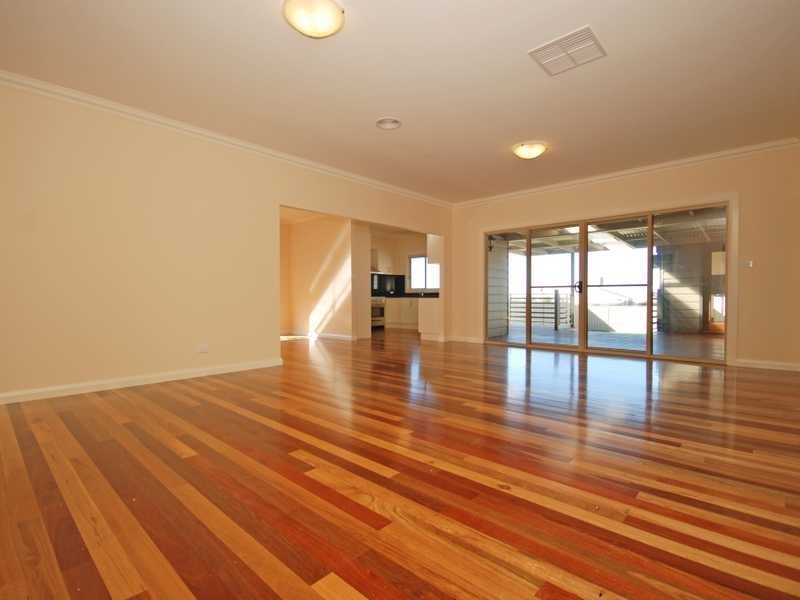 6 Hamersley Place, Tatton NSW 2650