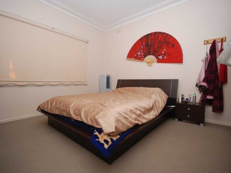 10 Heydon Avenue, Turvey Park NSW 2650