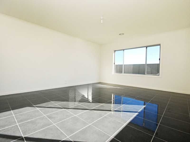 73 Messenger Avenue, Boorooma NSW 2650