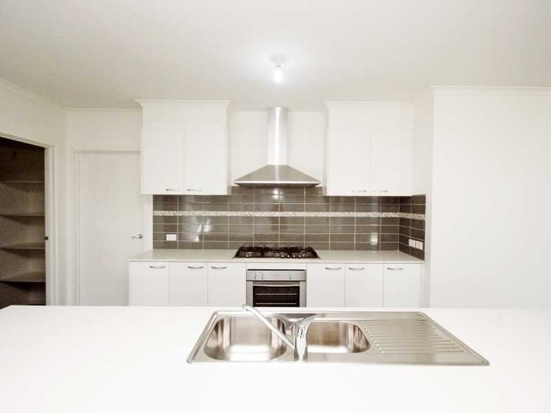 73 Messenger Avenue, Boorooma NSW 2650