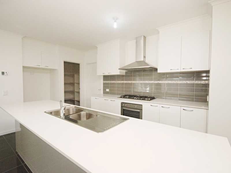 73 Messenger Avenue, Boorooma NSW 2650