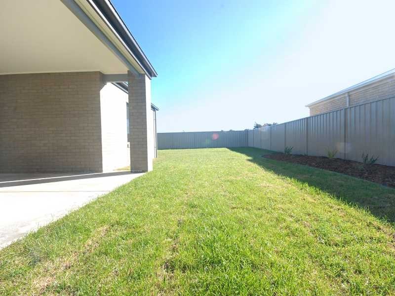 73 Messenger Avenue, Boorooma NSW 2650