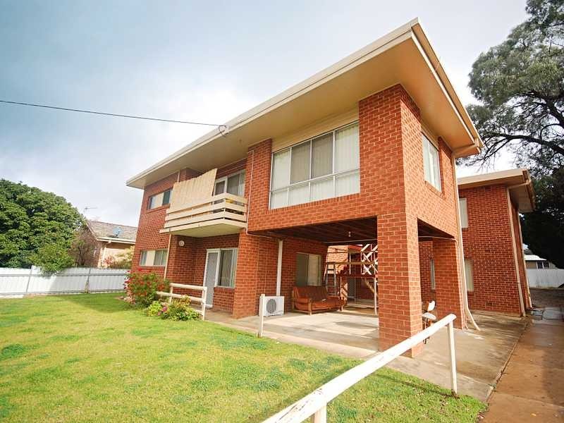 Units 1 – 6/24 Willow Street, Kooringal NSW 2650