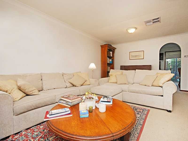 3/36 Collins Street, Turvey Park NSW 2650