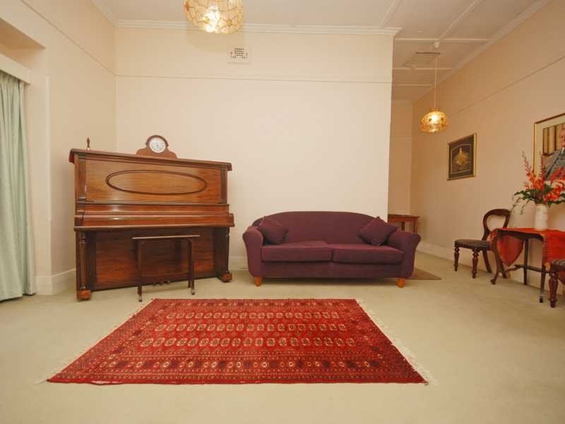 158 Kincaid Street, Wagga Wagga NSW 2650