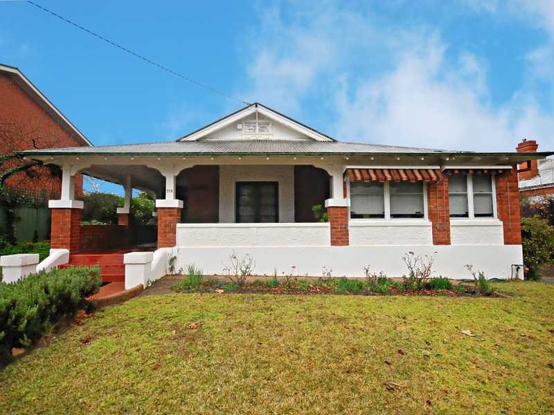 158 Kincaid Street, Wagga Wagga NSW 2650