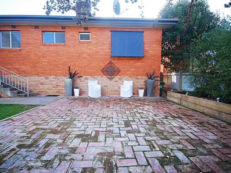 79 Meadow Street, Kooringal NSW 2650