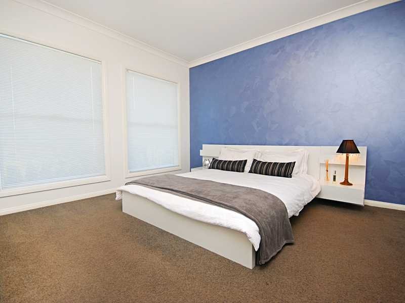 16 Birri Place, Glenfield Park NSW 2650