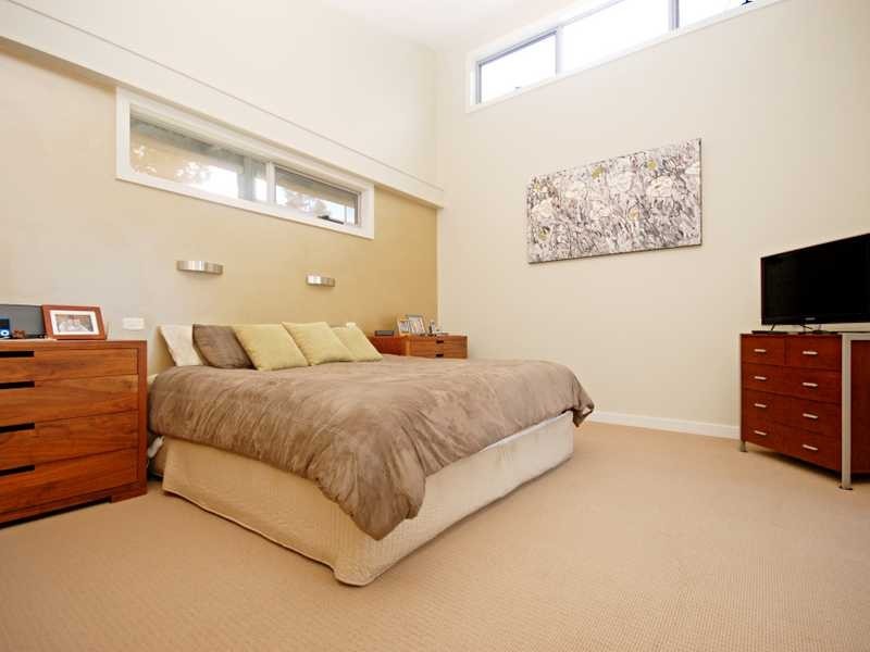 211 Brucedale Drive, Wagga Wagga NSW 2650