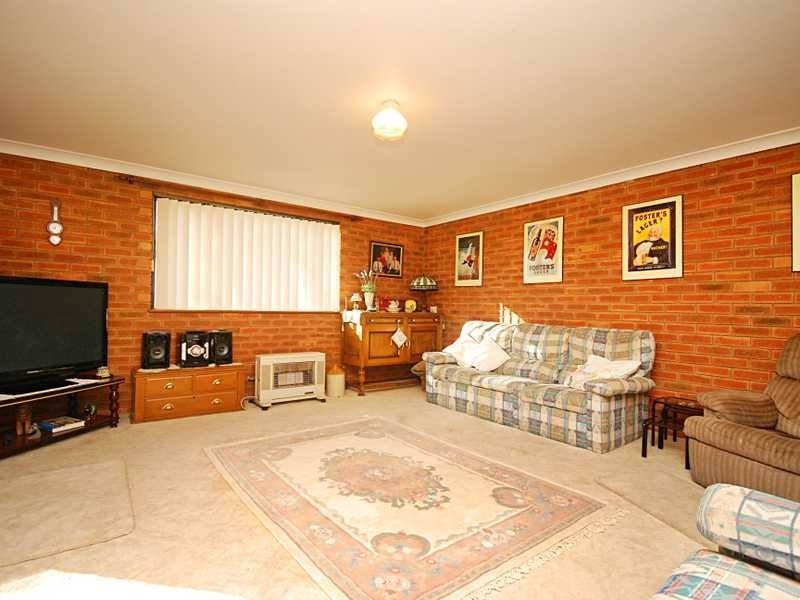 17 Menzies Avenue, Kooringal NSW 2650