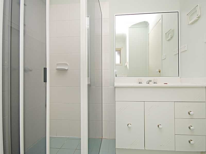 37 Bourkelands Drive, Bourkelands NSW 2650