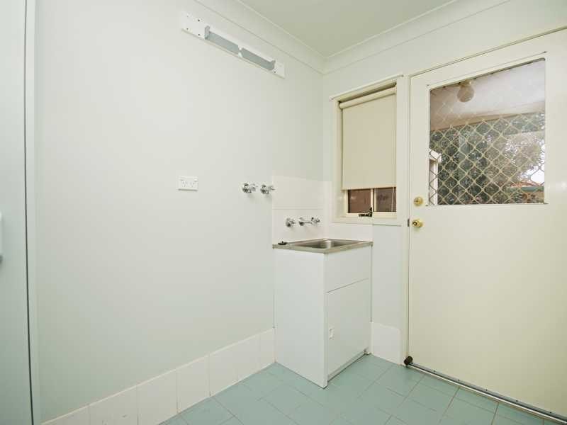 37 Bourkelands Drive, Bourkelands NSW 2650