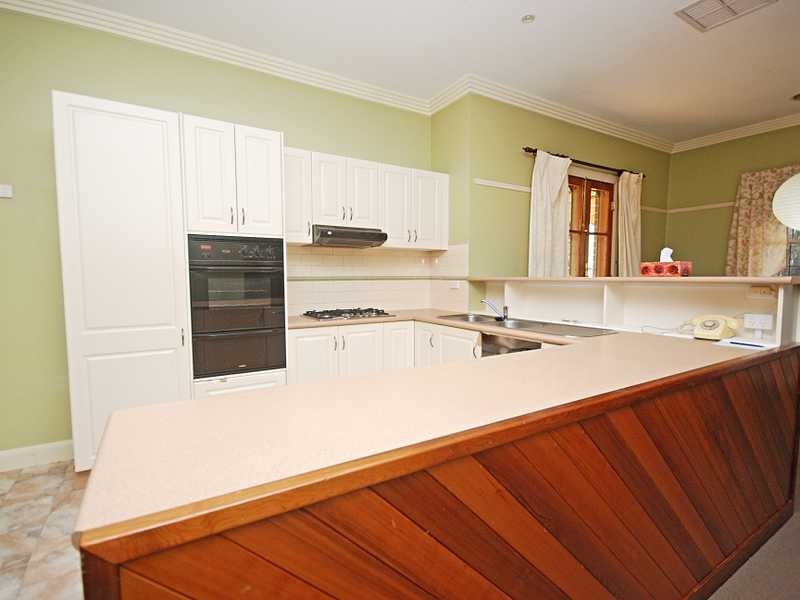 21 Oates Avenue, Wagga Wagga NSW 2650