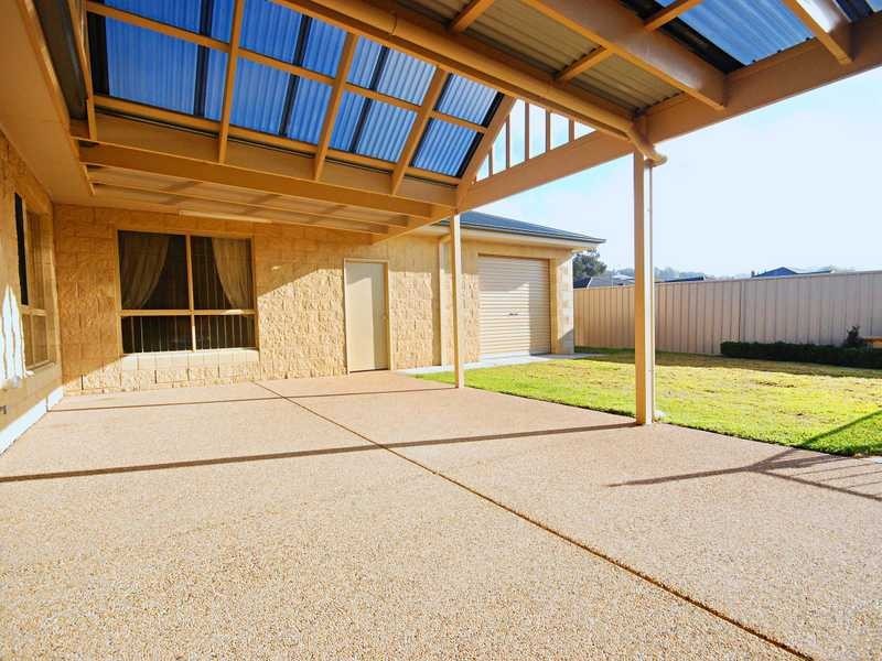 43 Tamar Drive, Tatton NSW 2650