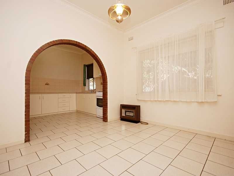 5 Beauty Point Avenue, Wagga Wagga NSW 2650