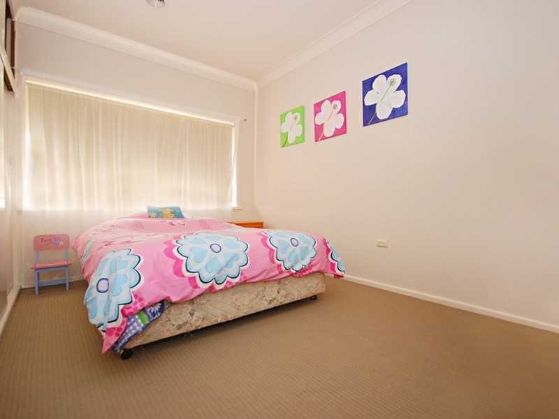 14 White Avenue, Kooringal NSW 2650