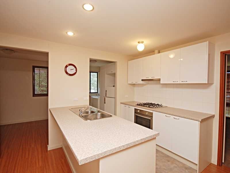 20 Callaghan Street, Ashmont NSW 2650