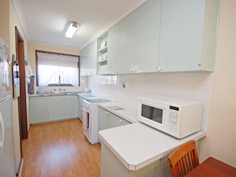 1/6 Wewak Street, Ashmont NSW 2650