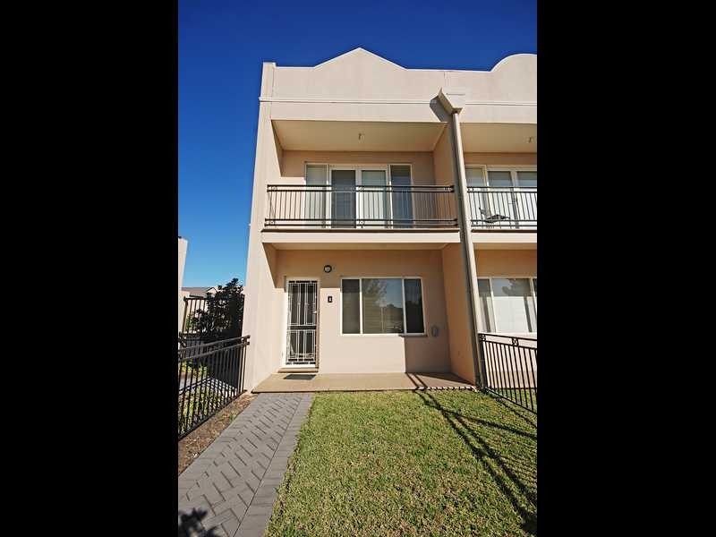Unit/4/20 Travers Street, Wagga Wagga NSW 2650