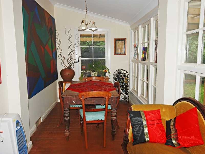 77 Simmons Street, Wagga Wagga NSW 2650