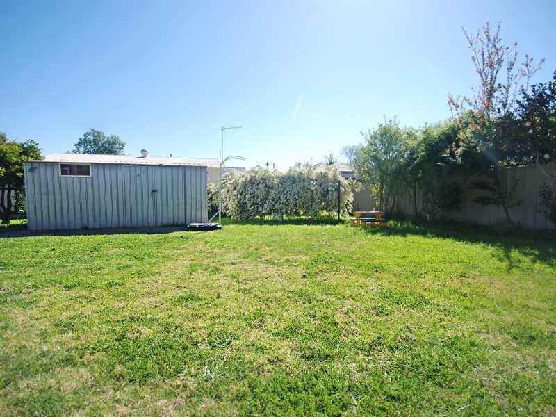 62 Northcott Parade, Mount Austin NSW 2650