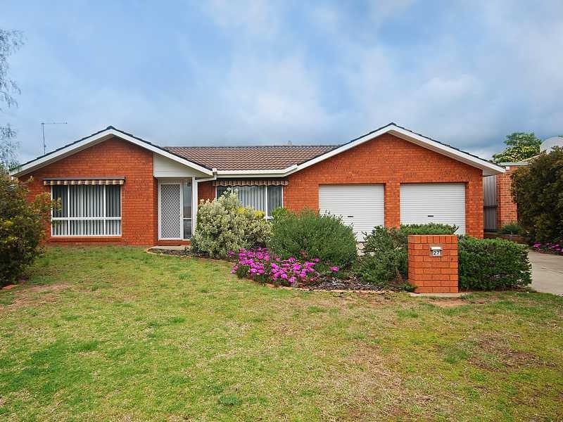 27 Sackville Drive, Forest Hill NSW 2651