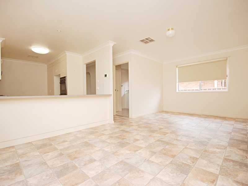 27 Sackville Drive, Forest Hill NSW 2651