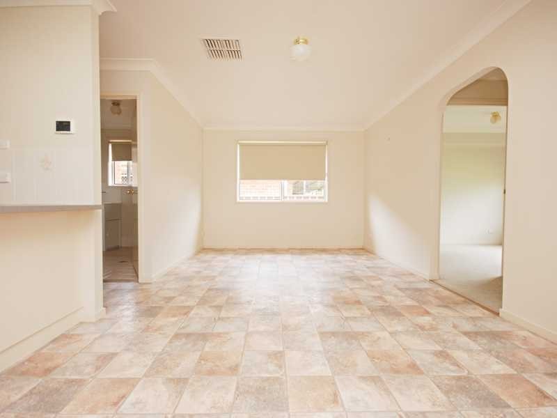 27 Sackville Drive, Forest Hill NSW 2651