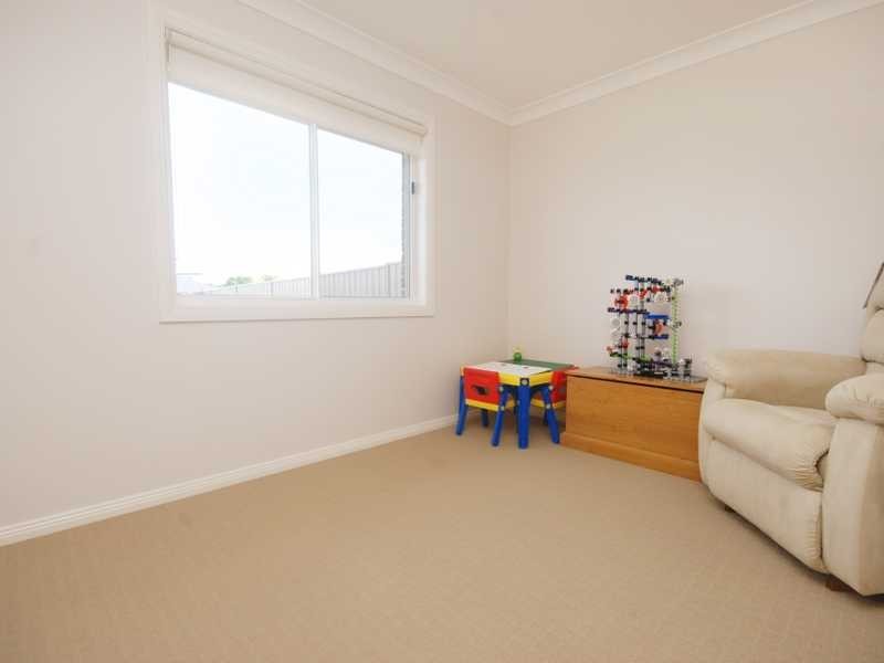 61 Barrima Drive, Glenfield Park NSW 2650