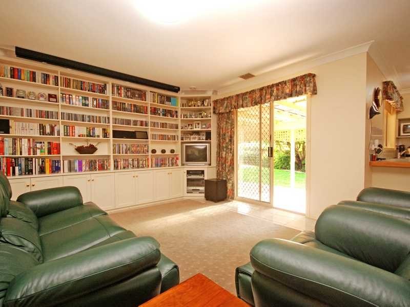 38 Bourkelands Drive, Bourkelands NSW 2650