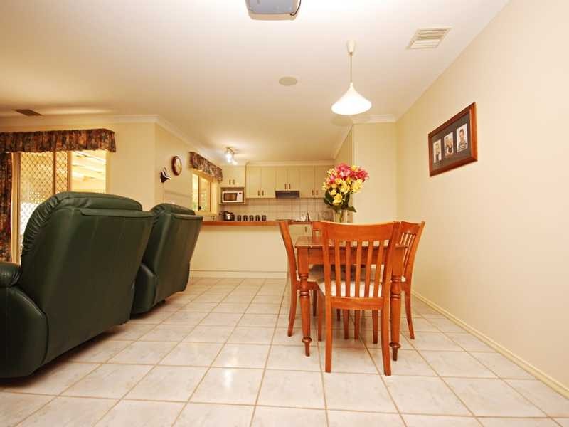 38 Bourkelands Drive, Bourkelands NSW 2650