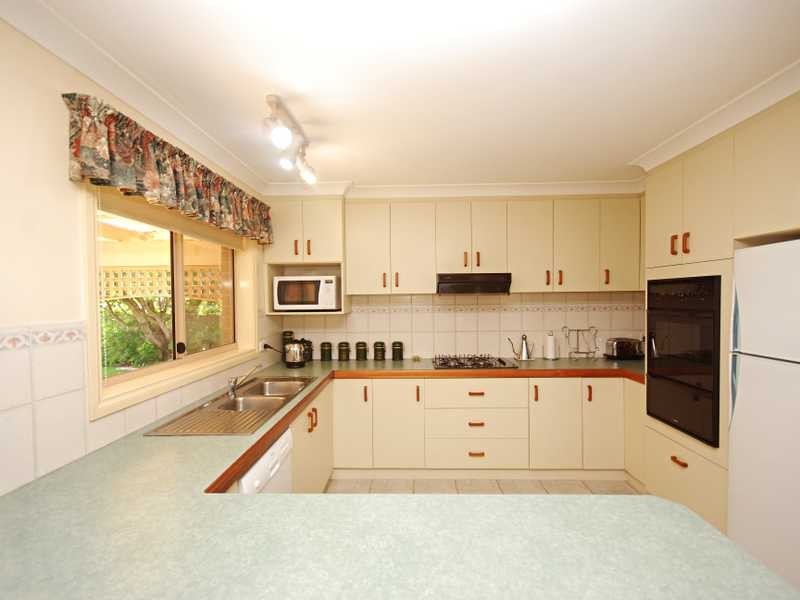 38 Bourkelands Drive, Bourkelands NSW 2650