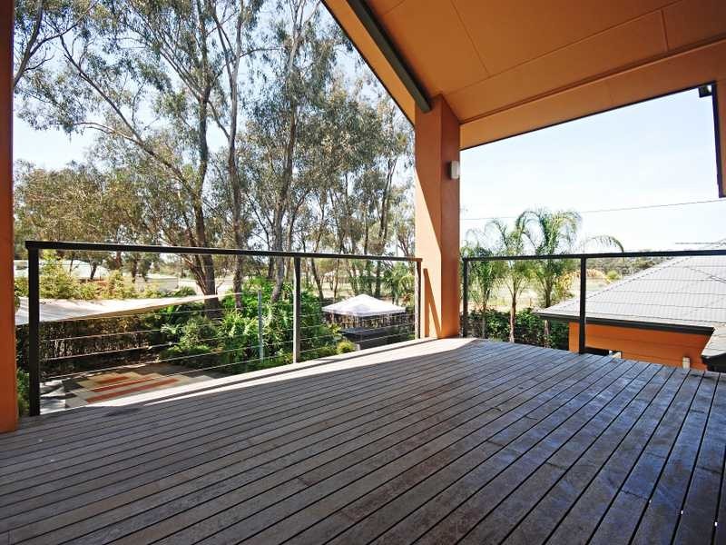 1 Cowabbie Street, Coolamon NSW 2701