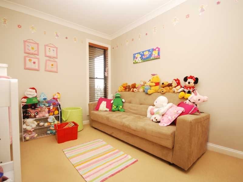 6 Merong Place, Bourkelands NSW 2650