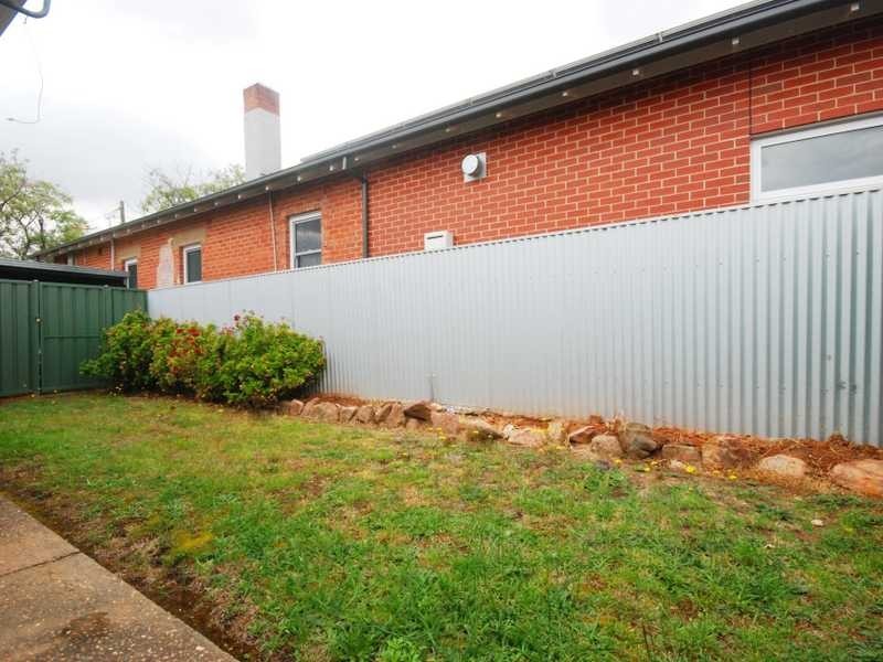 1/36 Oates Avenue, Wagga Wagga NSW 2650