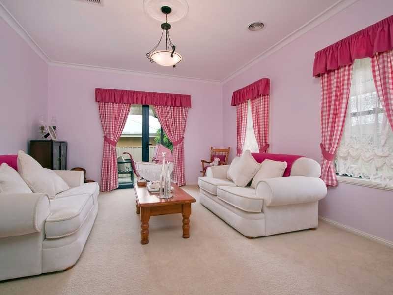 22 Cowan Place, Lloyd NSW 2650