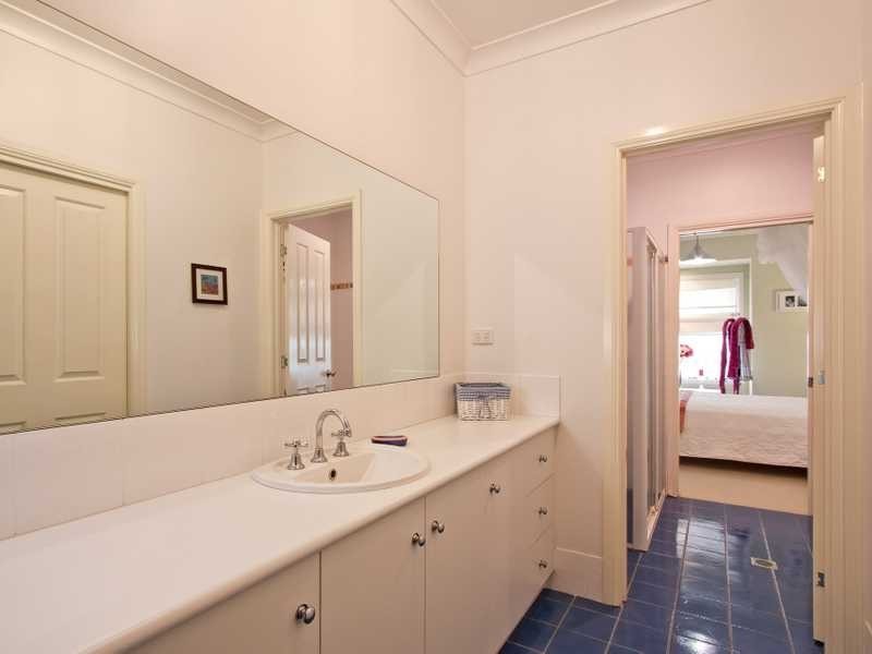 22 Cowan Place, Lloyd NSW 2650