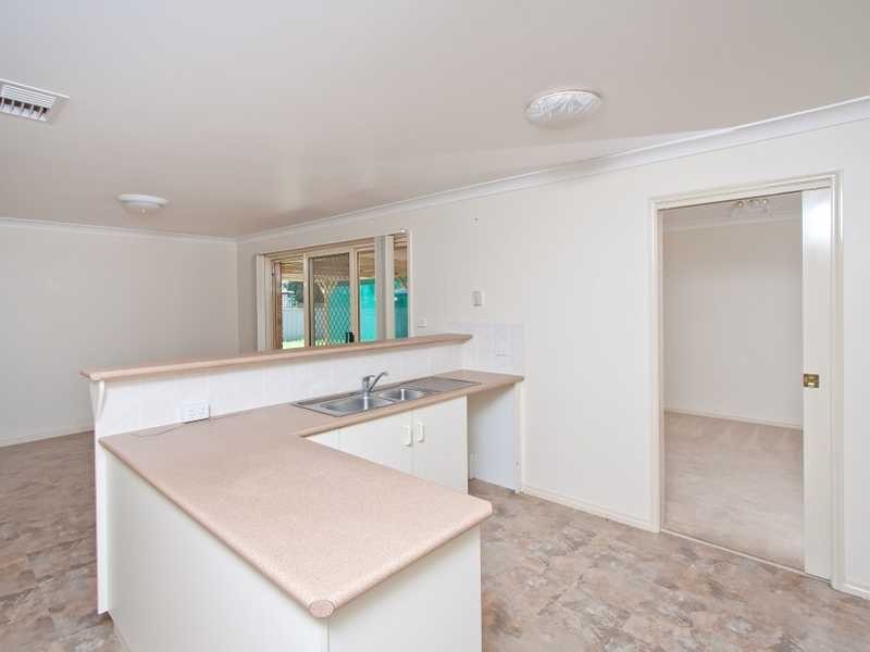 10 Frances Court, Ashmont NSW 2650