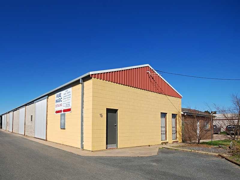 2/15 Mortimer Place, Wagga Wagga NSW 2650