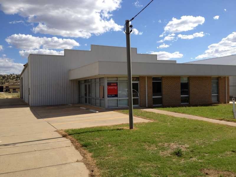 72-74 Hammond Avenue, Wagga Wagga NSW 2650