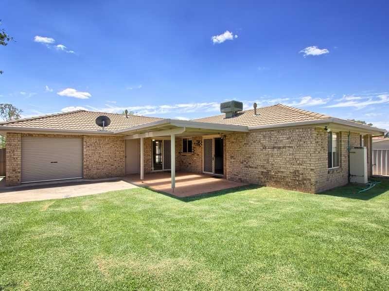 31 Sackville Drive, Forest Hill NSW 2651