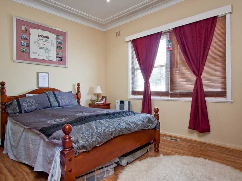 39 Trevor Street, Turvey Park NSW 2650