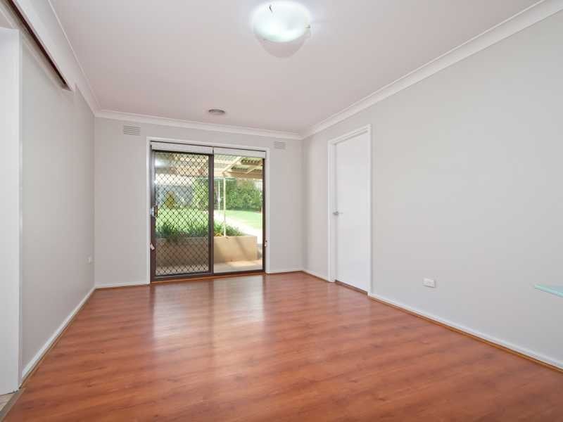 5 Buchhorn Street, Tolland NSW 2650