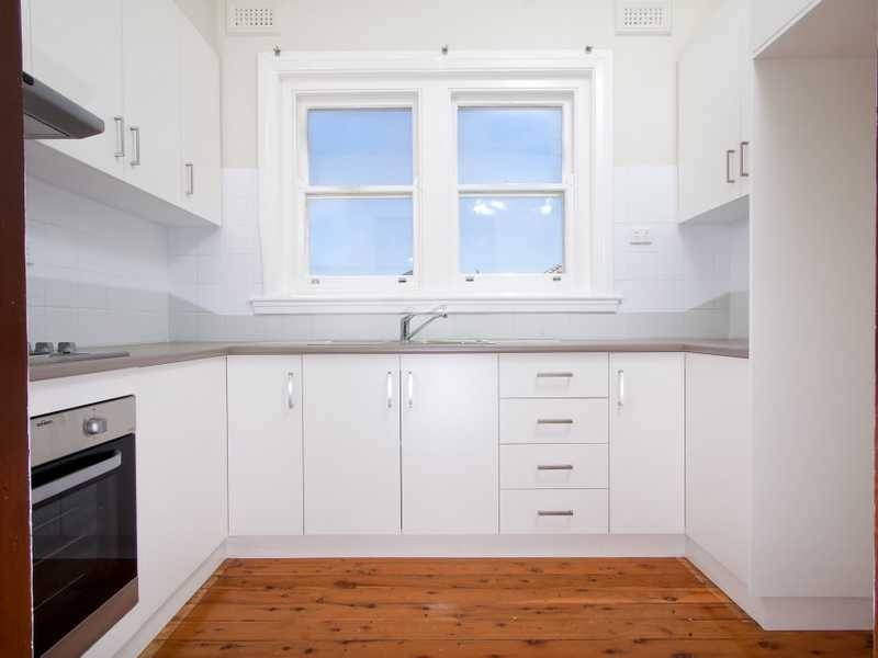 8 Little Best Street, Wagga Wagga NSW 2650