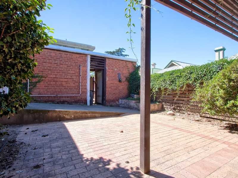 9 Trail Street, Wagga Wagga NSW 2650