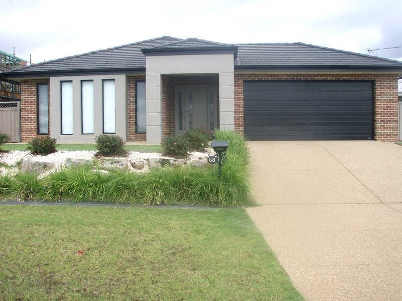 68 Stirling Boulevarde, Tatton NSW 2650