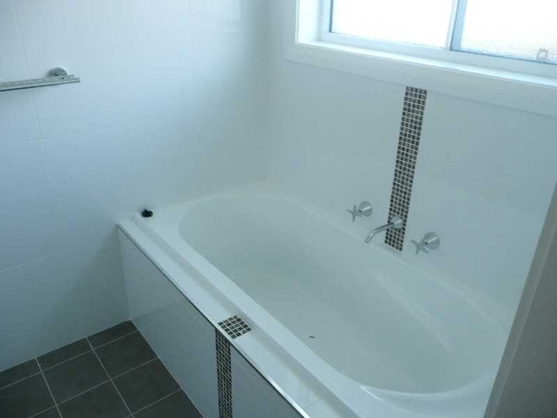 13 Mirrul Street, Glenfield Park NSW 2650