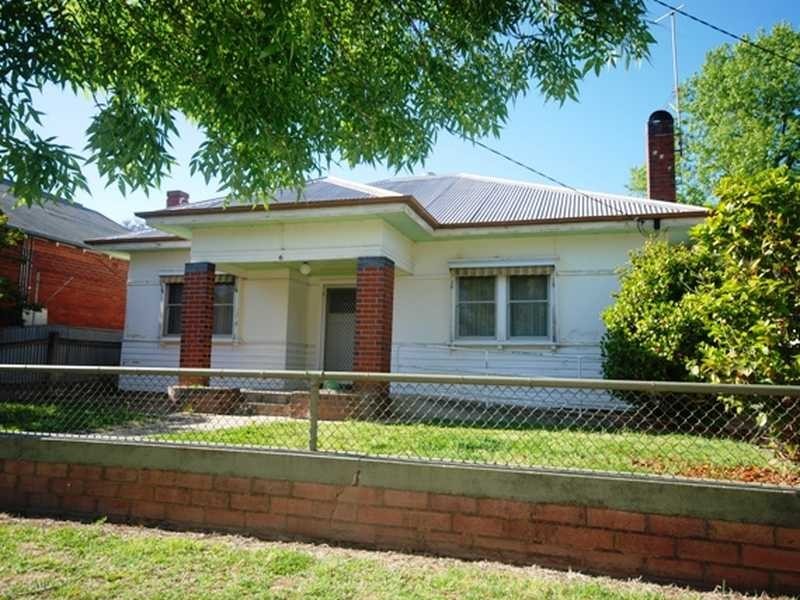 6 Rhoda Avenue, Wagga Wagga NSW 2650